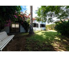 Chalet en venta en la Urbanización Los Almendros, Valsequillo