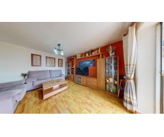 PIso 3 dormitorios 2 baños con ascensor y plaza de garaje Palomeras Sureste