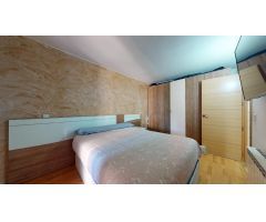 PIso 3 dormitorios 2 baños con ascensor y plaza de garaje Palomeras Sureste