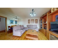 PIso 3 dormitorios 2 baños con ascensor y plaza de garaje Palomeras Sureste