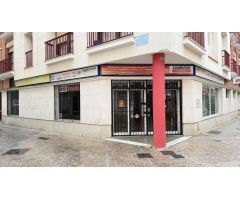 GRAN LOCAL COMERCIAL EN CALLE VÁZQUEZ LÓPEZ (HUELVA)