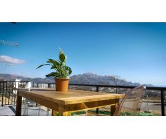 Chalet nuevo con vistas al mar en Polop | Obra nueva con piscina y jardín privado