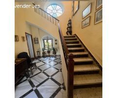 GRAN CASA EN LA PLAZA DE SAN AGUSTIN