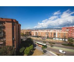 OPORTUNIDAD! PISO JUNTO A LA FACULTAD DE DERECHO