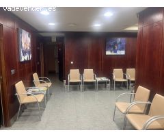 ¡LOCAL COMERCIAL PARA INSTALAR SU NEGOCIO EN PLENO CENTRO DE CÓRDOBA!