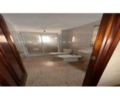 Amplio piso con garaje en venta en Florida Baja, Alicante