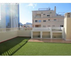 Atico 3 dormitorios, bbq, parking, trastero y piscina en Calpe (Costa Blanca)