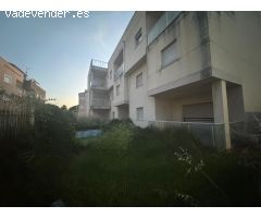 Edificio en la playa de miramar