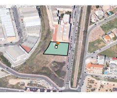 Solar en Polígono SANT NICOLAU CARRER PERU. Edificabilidad estimada de 5229m2