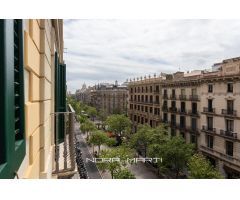 EXCLUSIVA VIVENDA REFORMADA EN RAMBLA CATALUNYA