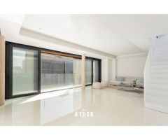 Atico dúplex con piscina privada en Sant Gervasi, Barcelona