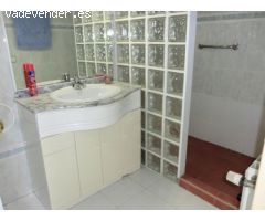 VACACIONAL !!!! con parking y piscina