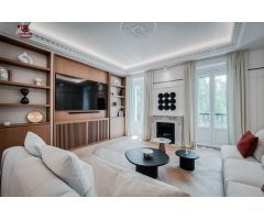 Piso de 256m2, 3 dormitorios, 3 baños con impresionantes vistas al Parque del Retiro.