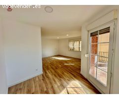 Piso de 124m2 COMPLETAMENTE REFORMADO con 3 dormitorios, 2 baños y terraza ¡¡ PARA ENTRAR A VIVIR ¡¡