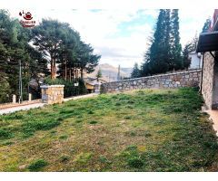 Magnifico chalet ¡¡¡ A ESTRENAR ¡¡¡ 340m2 construidos con cinco dormitorios en parcela de 569m2