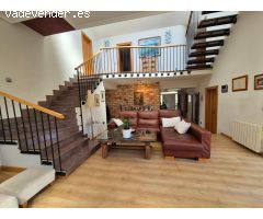 ???? Chalet independiente con piscina y bodega de ensueño en Montecanal