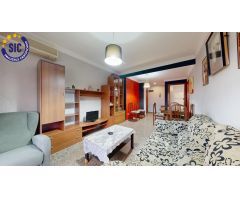 AMPLIO APARTAMENTO EN  LA PUNTA