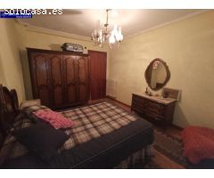 SE VENDE CASA EN TROBAJO DEL CAMINO