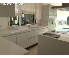 Chalet en Venta en Benahavís, Málaga