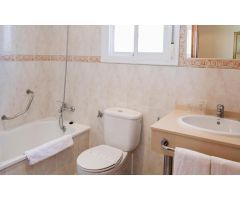 Edificio en Venta en Estepona, Málaga