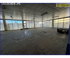 Nave de 1.000 m² con Escaparate en Beniel