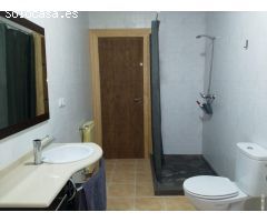 Casa de una planta con terreno de  8.000 m2 en Purchena. ( Almería ).