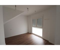 Ático dúplex de obra nueva, en Elda