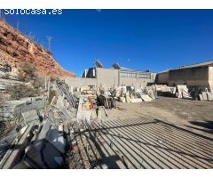 Nave industrial en Petrer
