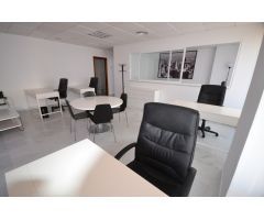 Local comercial en Venta en Fuengirola, Málaga