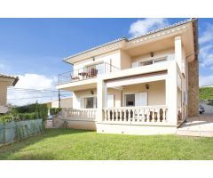 CHALET INDEPENDIENTE EN CALVIÁ PUEBLO CON JARDÍN Y PISCINA PRIVADA (SÓLO ALQUILER VACACIONAL)
