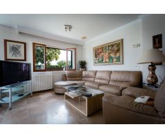 MODERNO Y LUMINOSO CHALET UNIFAMILIAR EN UNA ZONA TRANQUILA DE PALMA