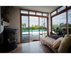 MODERNO Y LUMINOSO CHALET UNIFAMILIAR EN UNA ZONA TRANQUILA DE PALMA