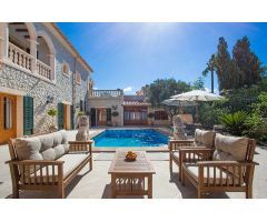 CHALET PIEDRA DE ALTAS CALIDADES EN ES CAPDELLÀ CON PISCINA Y VISTAS A LA MONTAÑA
