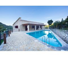 FANTÁSTICA VILLA DE LUJO CON CASA DE INVITADOS Y VISTAS AL MAR EN ESTELLENCS