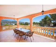 PRECIOSA VILA DE ALTA CALIDAD CON LICENCIA VACACIONAL EN UNA ZONA TRANQUILA EN PALMANOVA