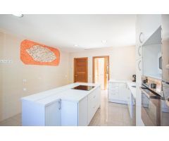 PRECIOSA VILA DE ALTA CALIDAD CON LICENCIA VACACIONAL EN UNA ZONA TRANQUILA EN PALMANOVA