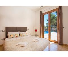 PRECIOSA VILA DE ALTA CALIDAD CON LICENCIA VACACIONAL EN UNA ZONA TRANQUILA EN PALMANOVA
