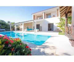 EXTRAORDINARIA Y PRIVADA VILLA EN CALVIA PUEBLO EN UBICACIÓN PRIVILEGIADA