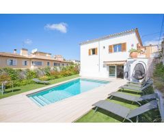 FANTÁSTICA Y ACOGEDORA CASA DE PUEBLO INDEPENDIENTE COMPLETAMENTE REFORMADA CON JACUZZI Y PISCINA