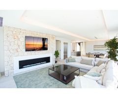 VILLA DE LUJO CONTEMPORÁNEA DE NUEVA CONSTRUCCIÓN EN NOVA SANTA PONSA
