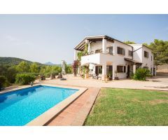 ENCANTADORA FINCA MEDITERRANEA EN LAS FUERAS DE CALVIA CON VISTAS DESPEJADAS Y GRAN PRIVACIDAD