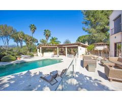 ESPECTACULAR VILLA DE LUJO UBICADA EN LA PRIVILEGIADA ZONA DE SANTA PONSA GOLF