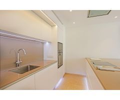 ESPECTACULAR VILLA DE LUJO CON VISTAS AL MAR EN EXCLUSIVA COMUNIDAD DE CALA LLAMP