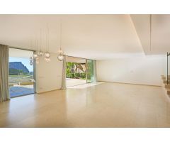 ESPECTACULAR VILLA DE LUJO CON VISTAS AL MAR EN EXCLUSIVA COMUNIDAD DE CALA LLAMP