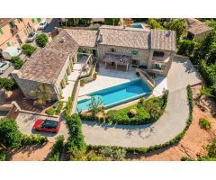 VILLA DE LUJO DE ENSUEÑO EN EL ACOGEDOR PUEBLO DE ES CAPDELLA