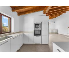 EXCLUSIVO CHALET INDEPENDIENTE PARA ALQUILAR EN EL PINTORESCO PUEBLO DE CALVIA