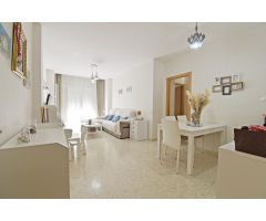 Encantadora Vivienda de 3 Dormitorios en Urbanización cerrada