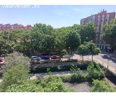 Piso en Alquiler en Valladolid, Valladolid