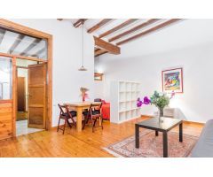 Apartamento luminoso junto al Puerto y la Rambla