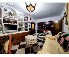 Casa con cochera, 182 m2